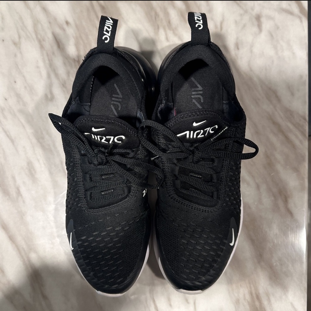Women Nike Air 270